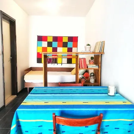 Apartment River-view Studio Perfect For Travelers *